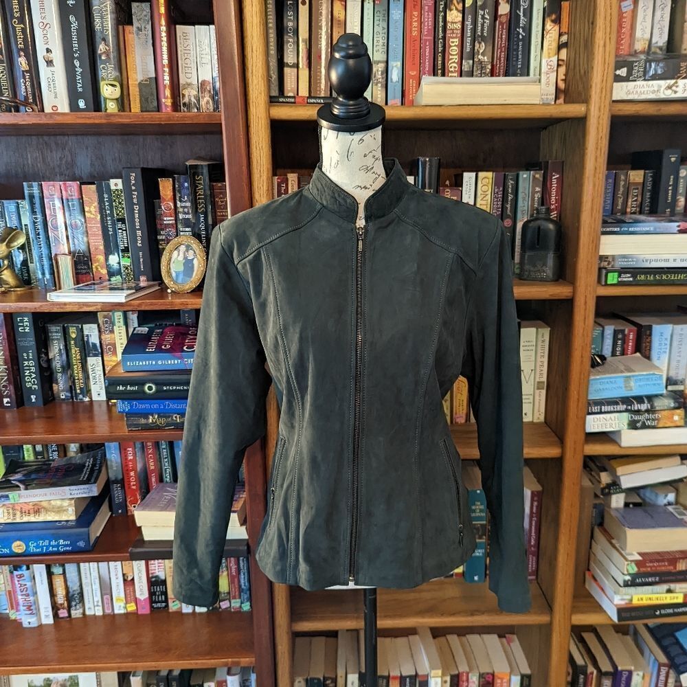 𝅺mundi cuero Ecuadorian grey suede short jacket nwot sz m